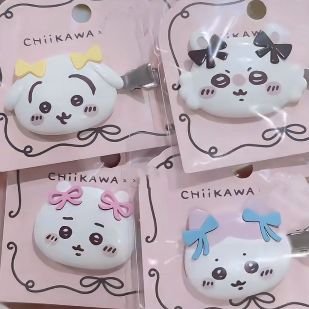 Chiikawa Resin Bow Hair Clip C - огляд і ціна Hair Clips